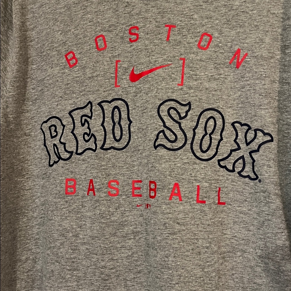 Men’s Nike MLB Boston Red Sox baseball tee shirt